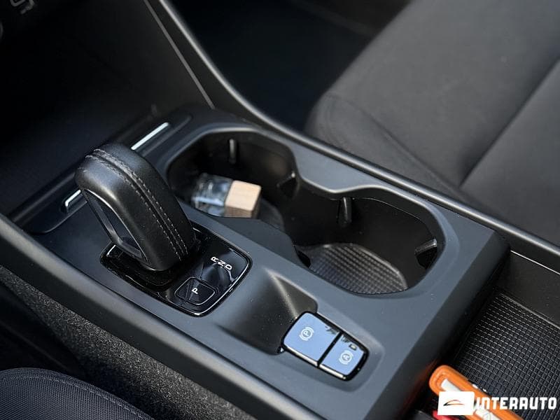 Volvo XC 40 2021 — Миниатюра 15