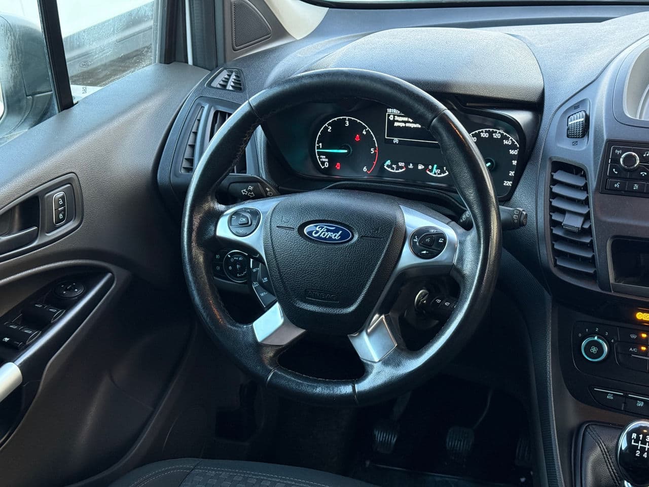 Ford Transit Connect 2019 — Миниатюра 9