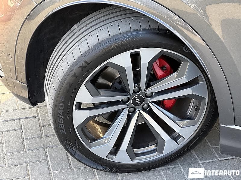 Audi Q8 2023 — Миниатюра 17