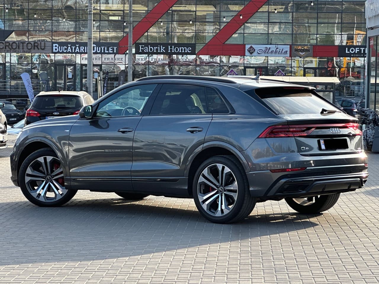 Audi Q8 2023 — Миниатюра 4