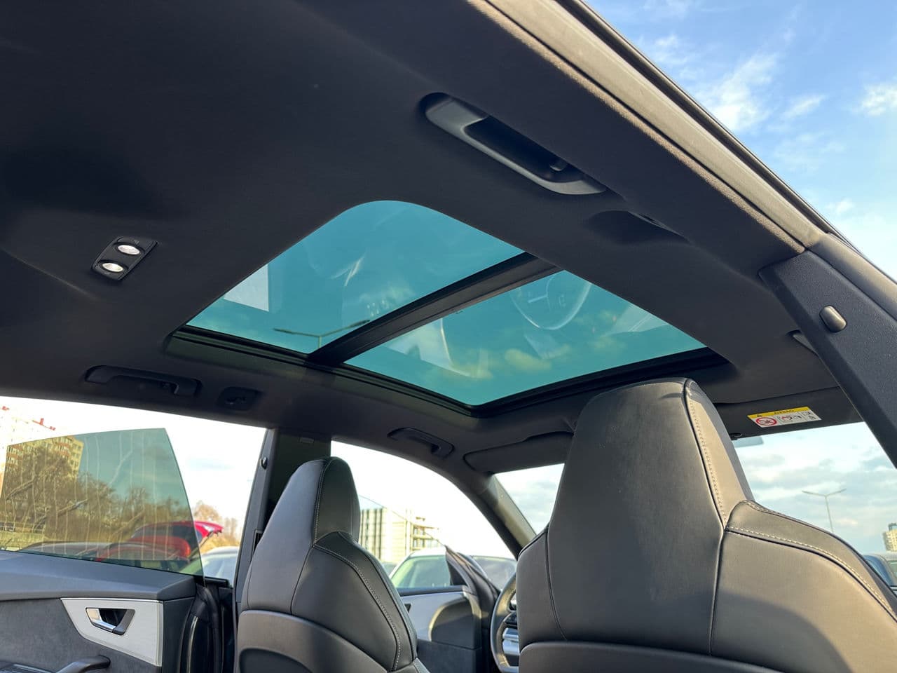Audi Q8 2023 — Миниатюра 14