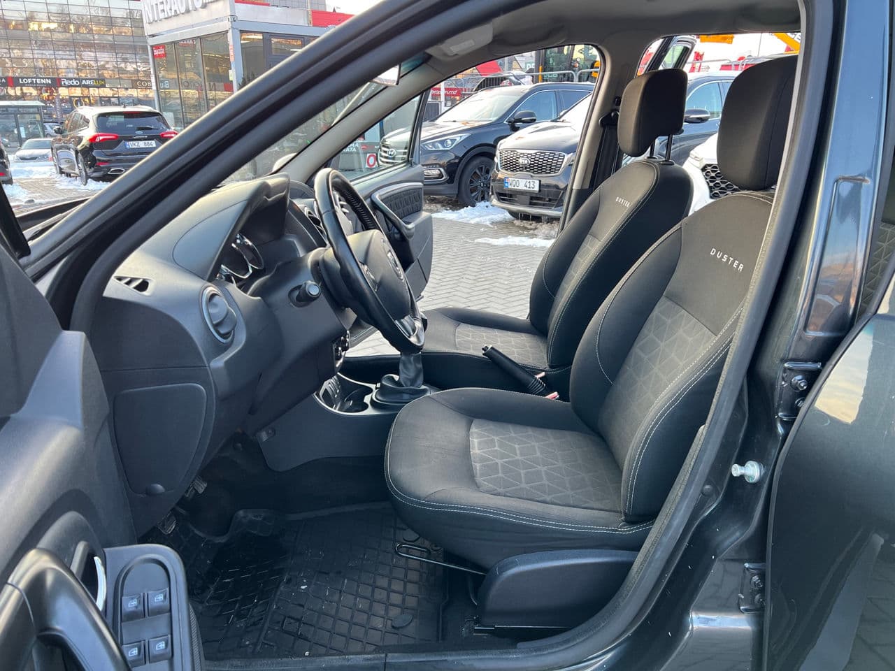 Dacia Duster 2015 — Миниатюра 5