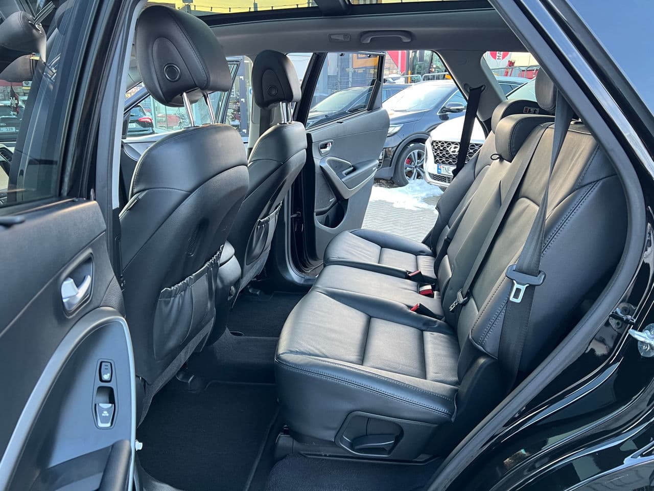 Hyundai Grand Santa Fe 2017 — Миниатюра 12