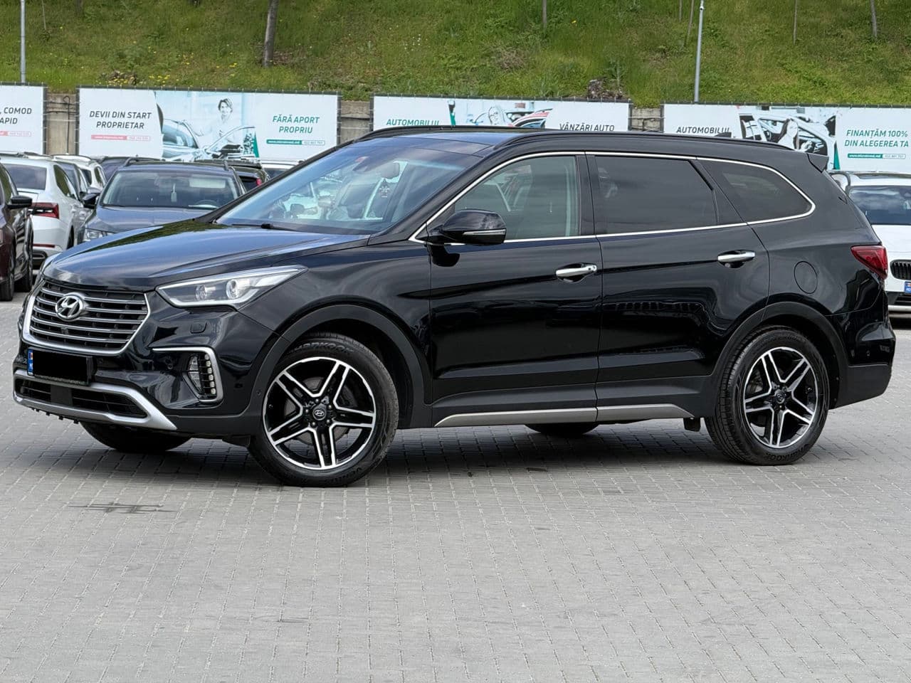 Hyundai Grand Santa Fe 2017 — Миниатюра 2