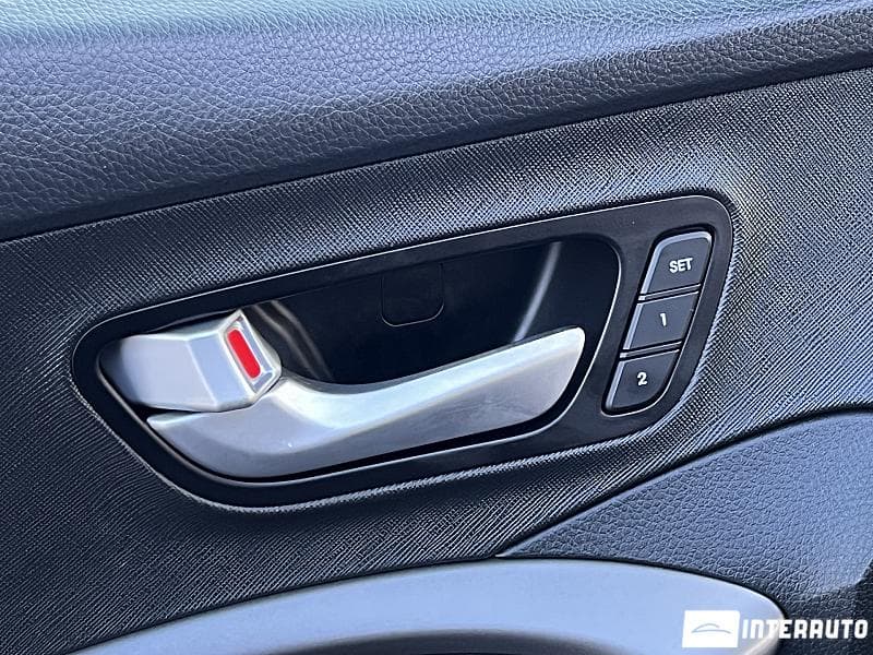 Hyundai Grand Santa Fe 2017 — Миниатюра 21