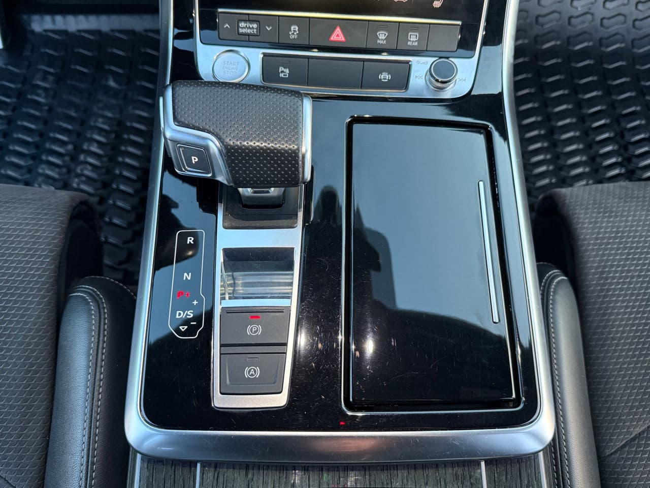 Audi Q7 2020 — Миниатюра 13