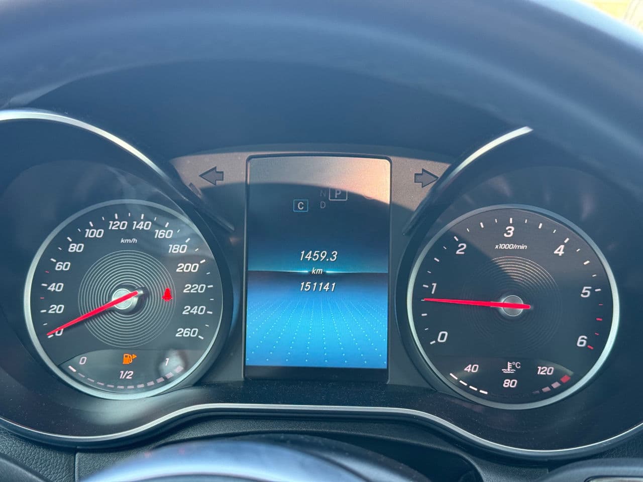 Mercedes C 220 2019 — Миниатюра 10