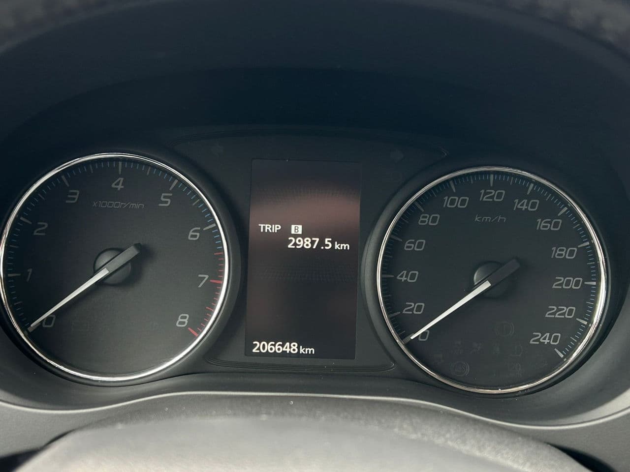 Mitsubishi Outlander 2015 — Миниатюра 13