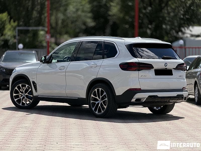 BMW X5 5.0e 2024 — Миниатюра 3