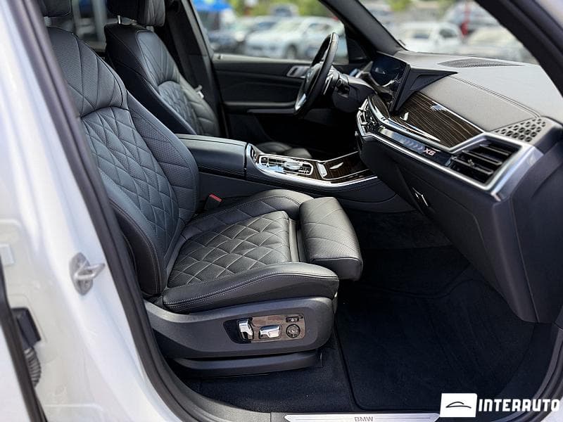 BMW X5 5.0e 2024 — Миниатюра 18