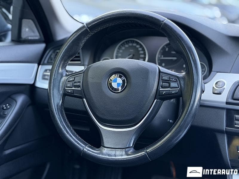 BMW 520 2016 — Миниатюра 14
