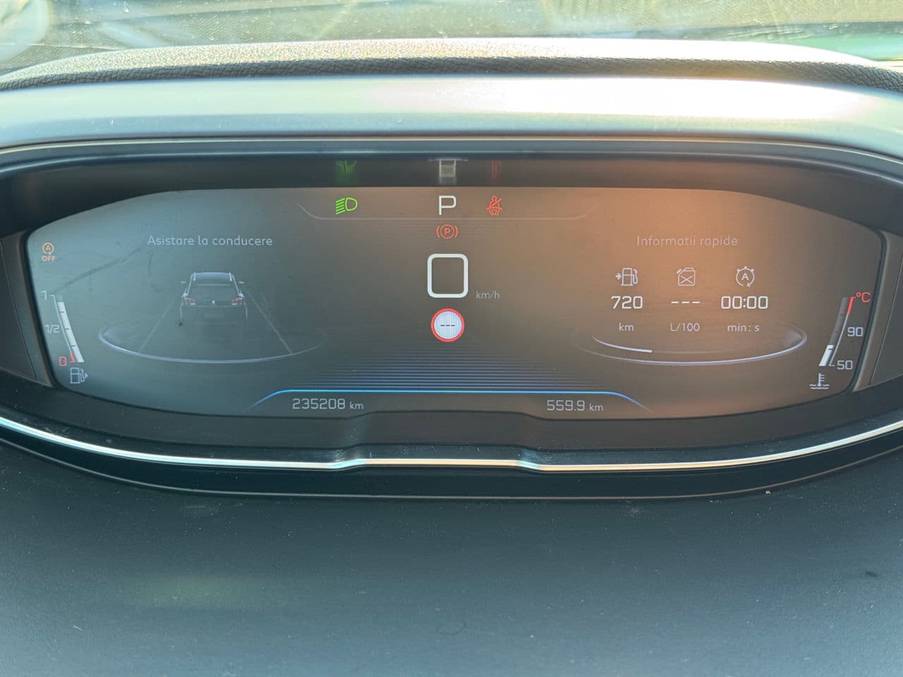 Peugeot 5008 2019 — Миниатюра 8