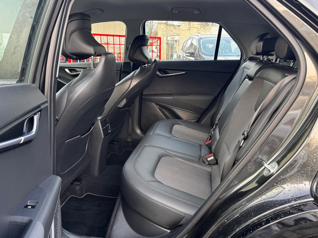 Kia Niro 2023 — Миниатюра 15