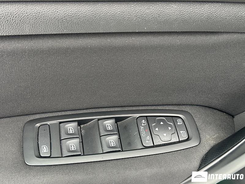 Renault Megane 2017 — Миниатюра 12