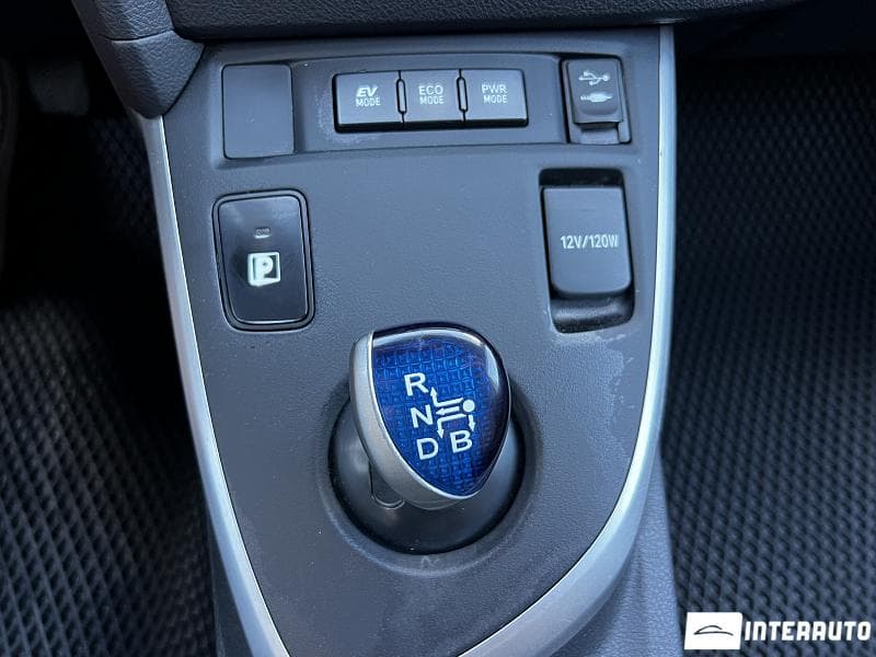 Toyota Auris 2014 — Миниатюра 13