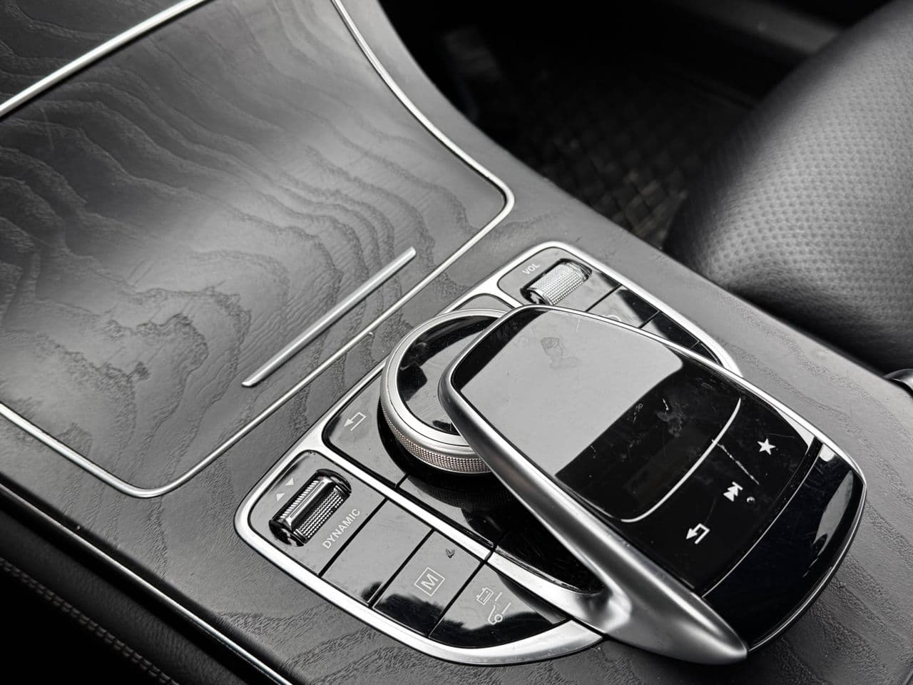 Mercedes GLC 350e 2018 — Миниатюра 13