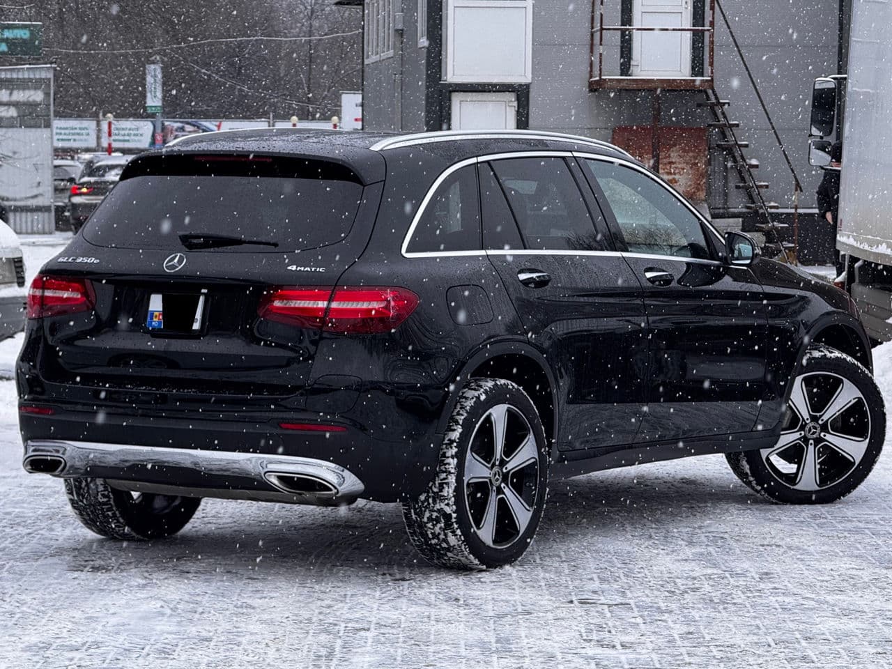 Mercedes GLC 350e 2018 — Миниатюра 4