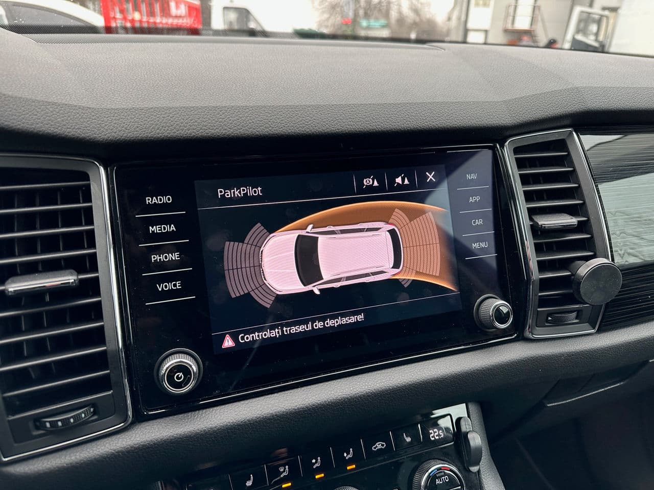 Skoda Kodiaq 2018 — Миниатюра 10