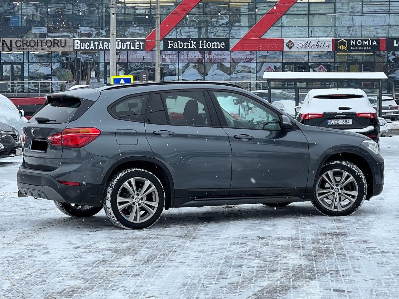 2019 BMW X1 1.6D — Miniatură 3