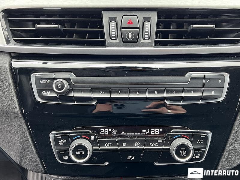 2019 BMW X1 1.6D — Miniatură 10