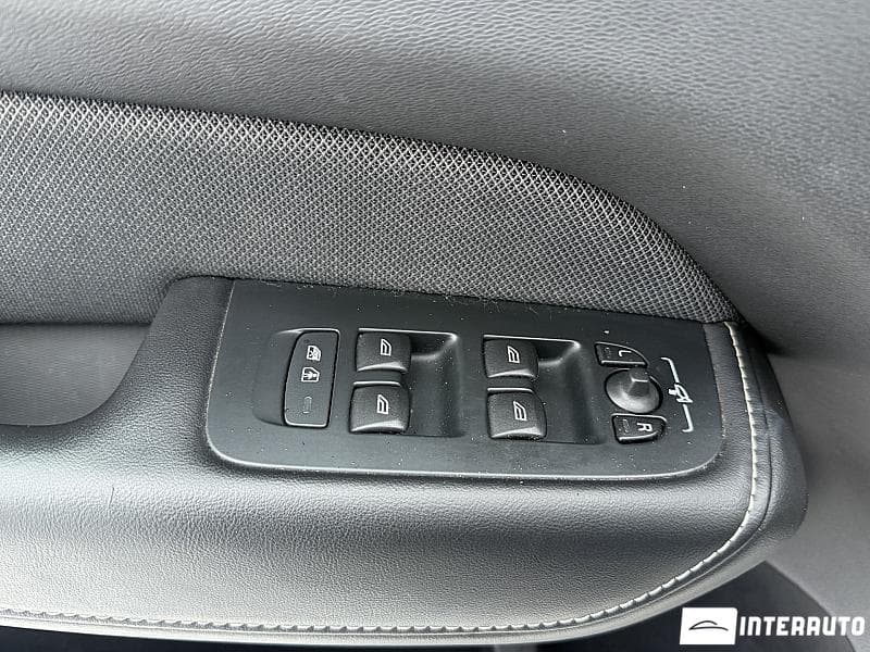 Volvo XC 60 2020 — Миниатюра 21