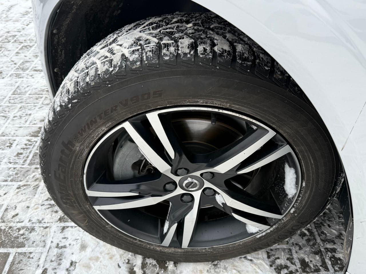 Volvo XC 60 2020 — Миниатюра 18