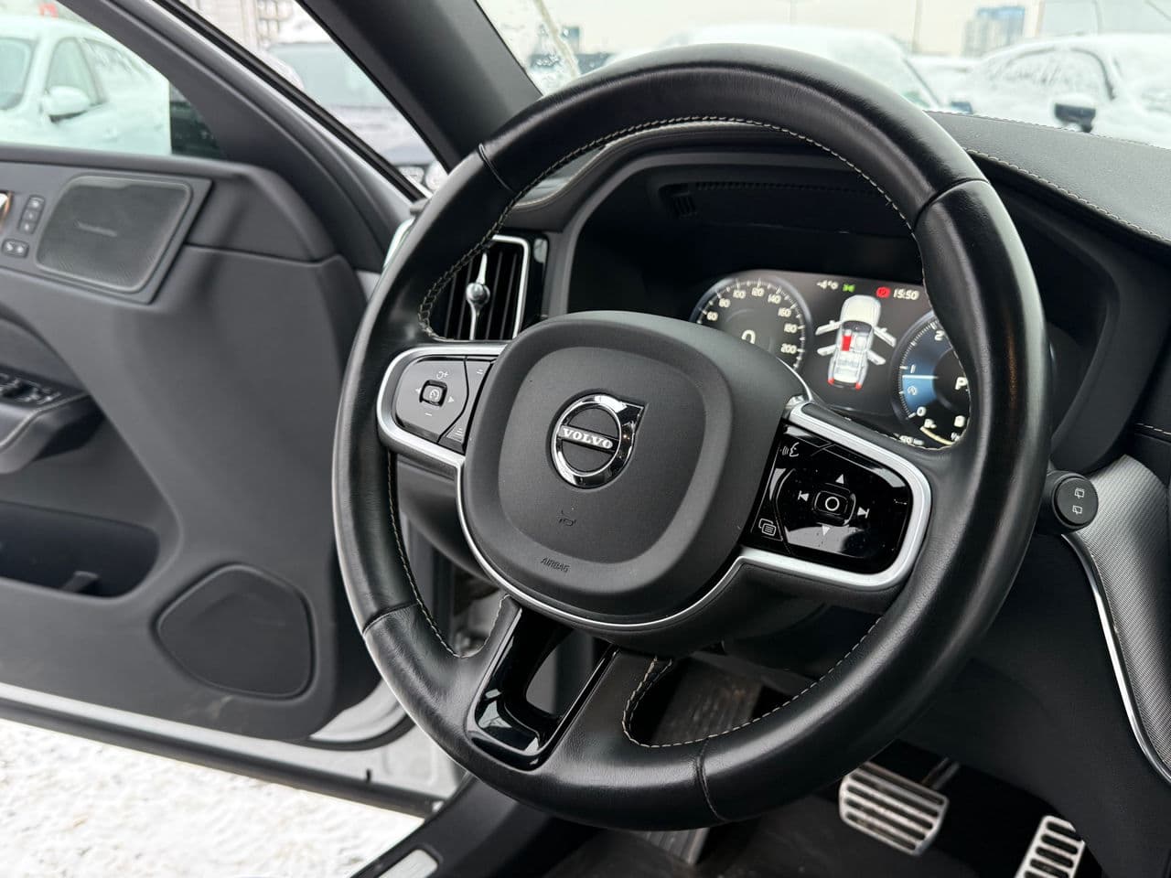 Volvo XC 60 2020 — Миниатюра 7