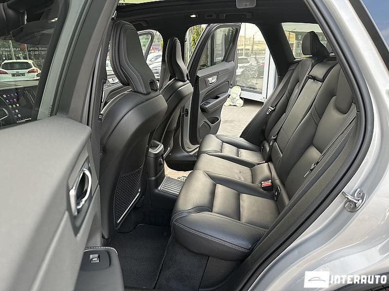 Volvo XC 60 2022 — Миниатюра 16