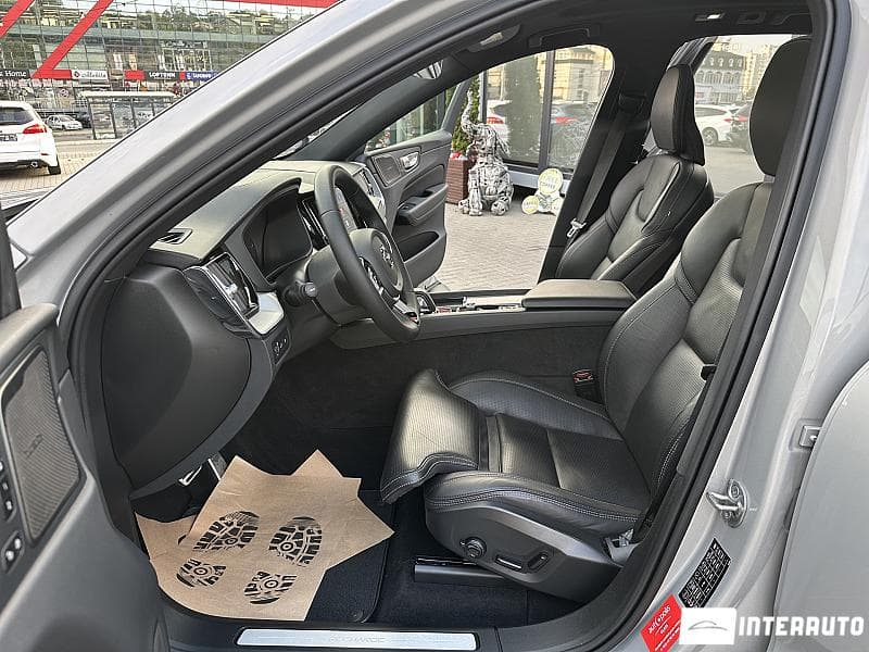 Volvo XC 60 2022 — Миниатюра 5