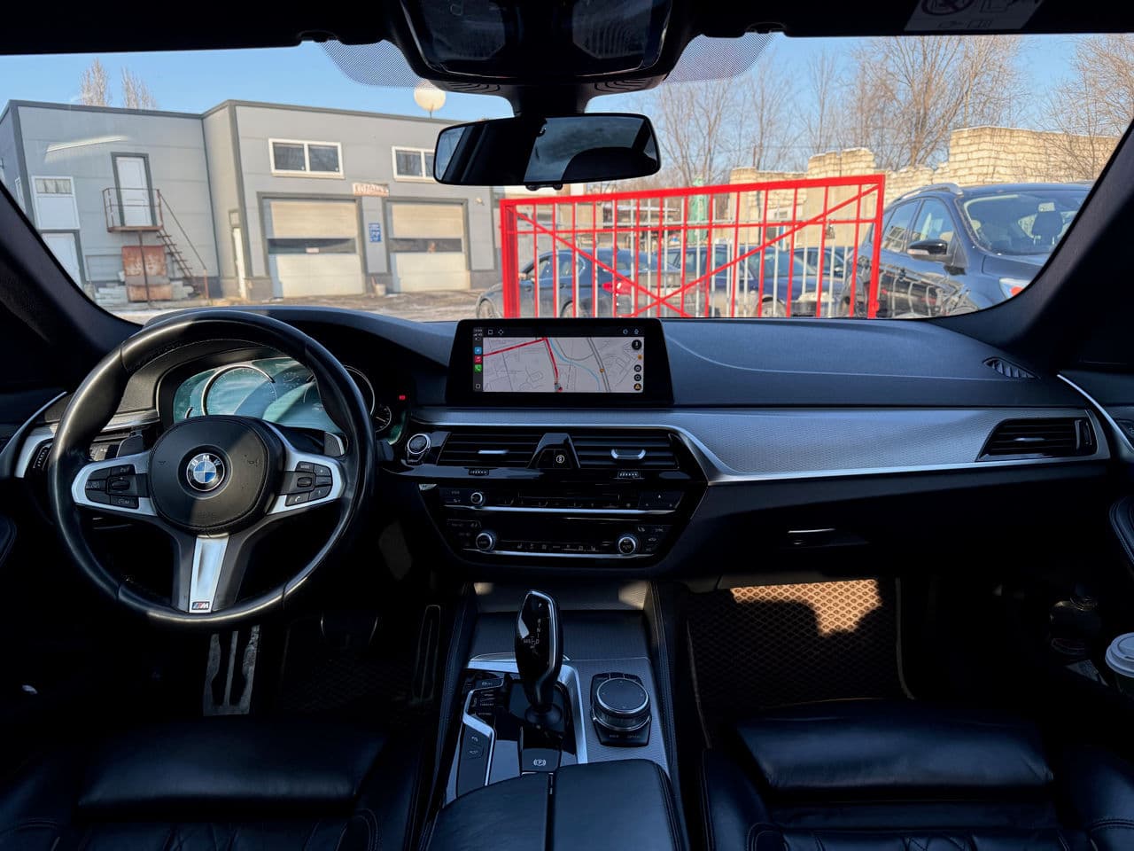 BMW 520 2016 — Миниатюра 8