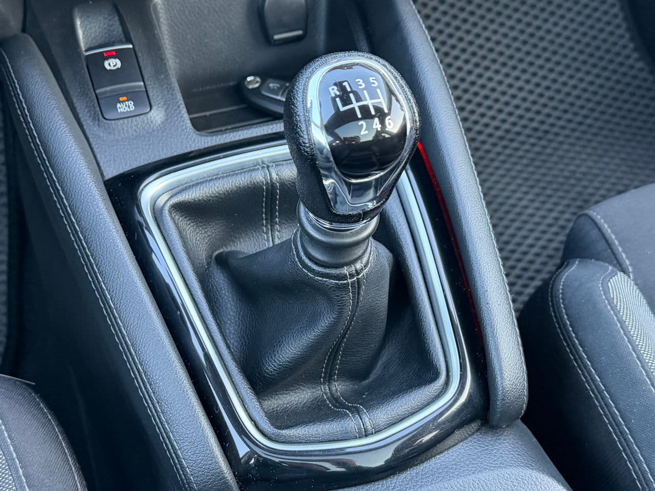 Nissan Qashqai 2017 — Миниатюра 14