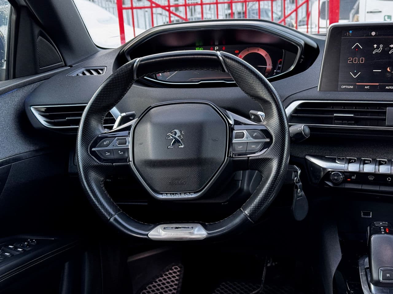 Peugeot 3008 2018 — Миниатюра 12