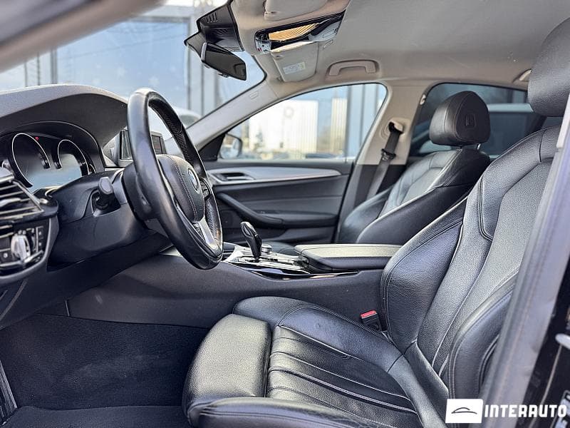 BMW 518 2018 — Миниатюра 7
