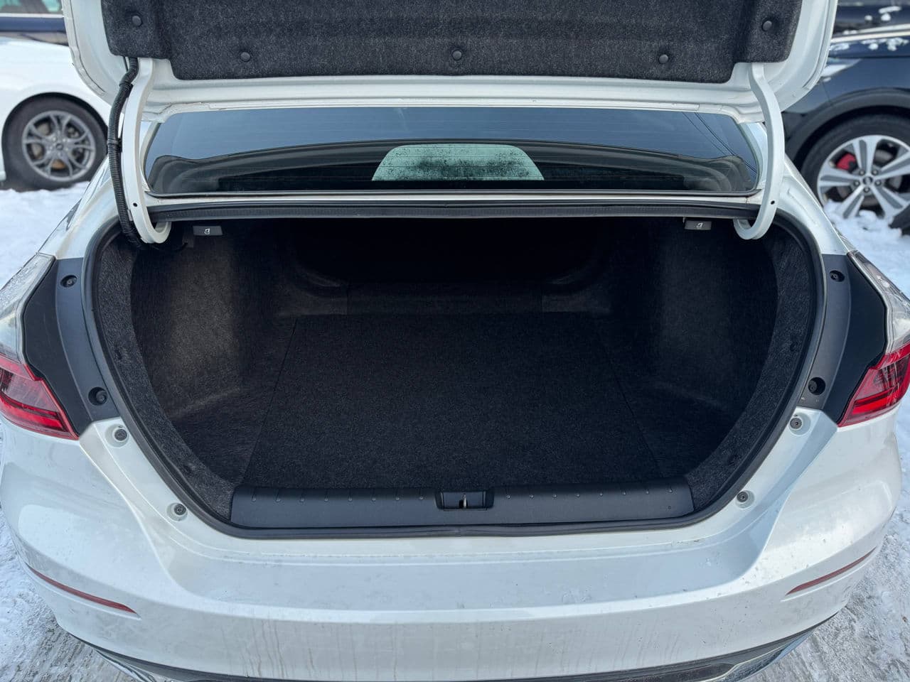 Honda Insight 2021 — Миниатюра 19