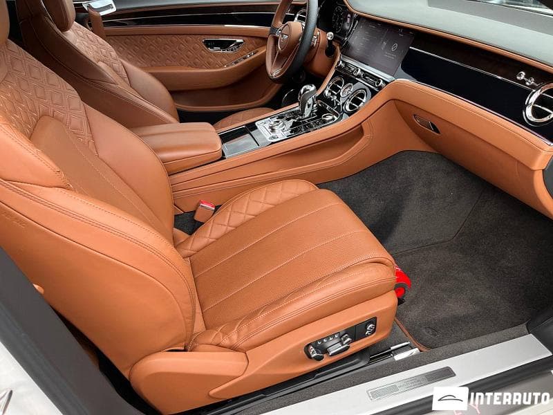 Bentley Continental GT 2020 — Миниатюра 10