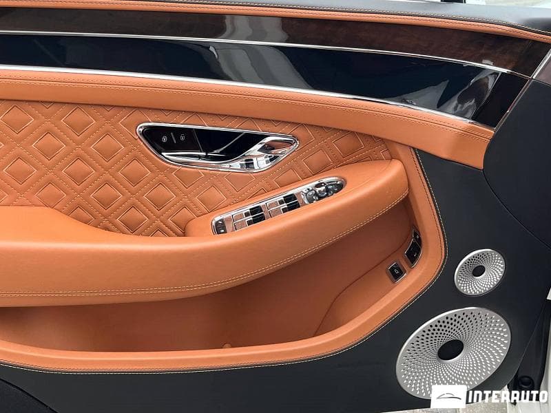 Bentley Continental GT 2020 — Миниатюра 7