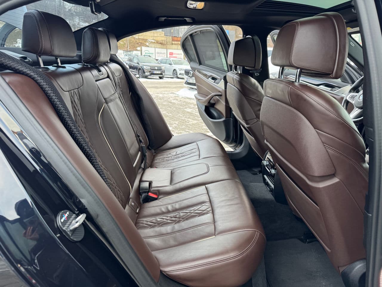 BMW 520 2018 — Миниатюра 14