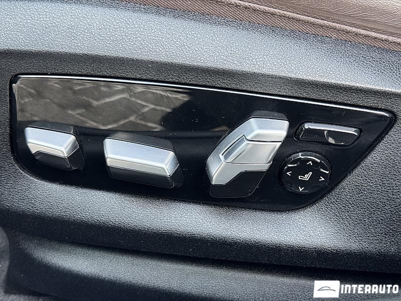 BMW 520 2018 — Миниатюра 19