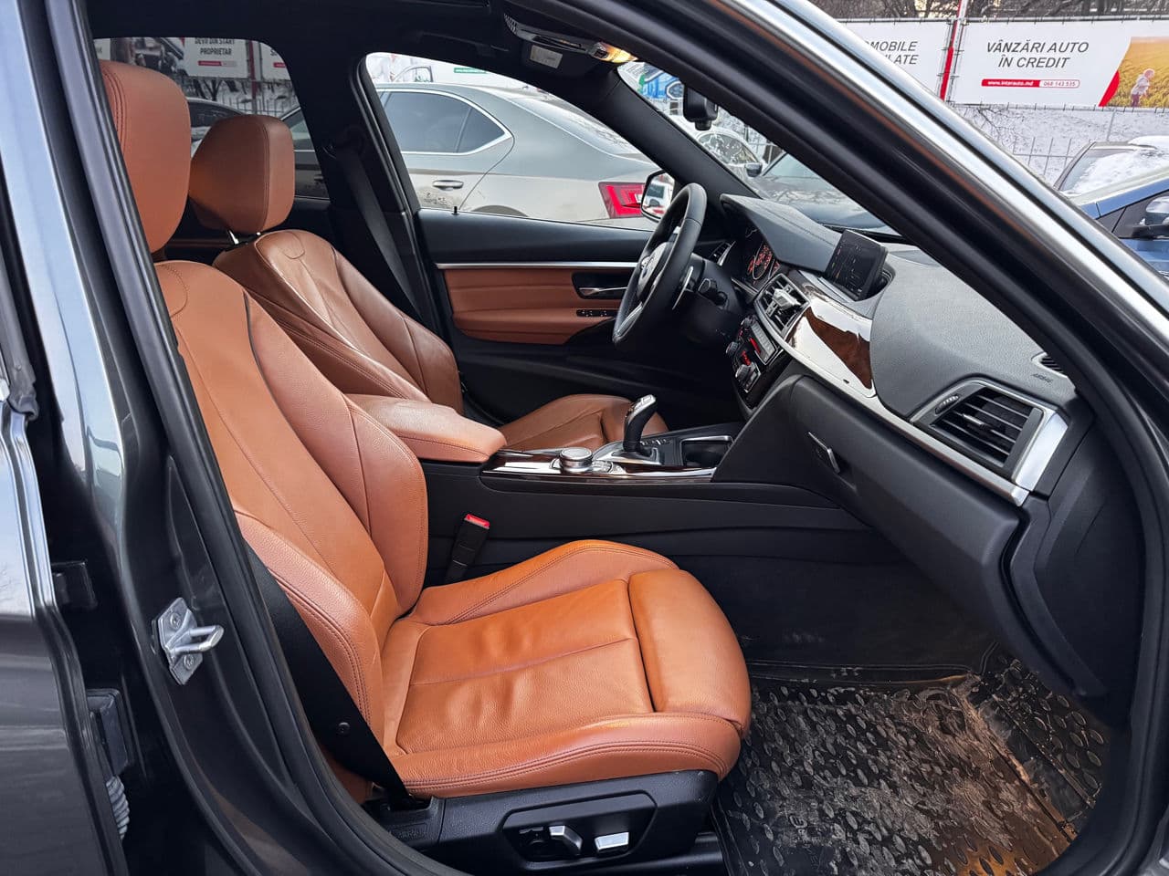 BMW 330 2018 — Миниатюра 5