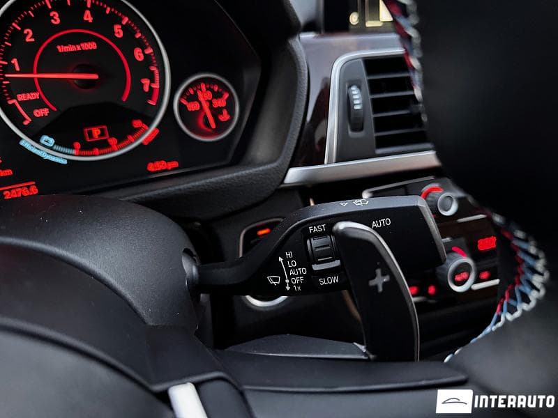 BMW 330 2018 — Миниатюра 14