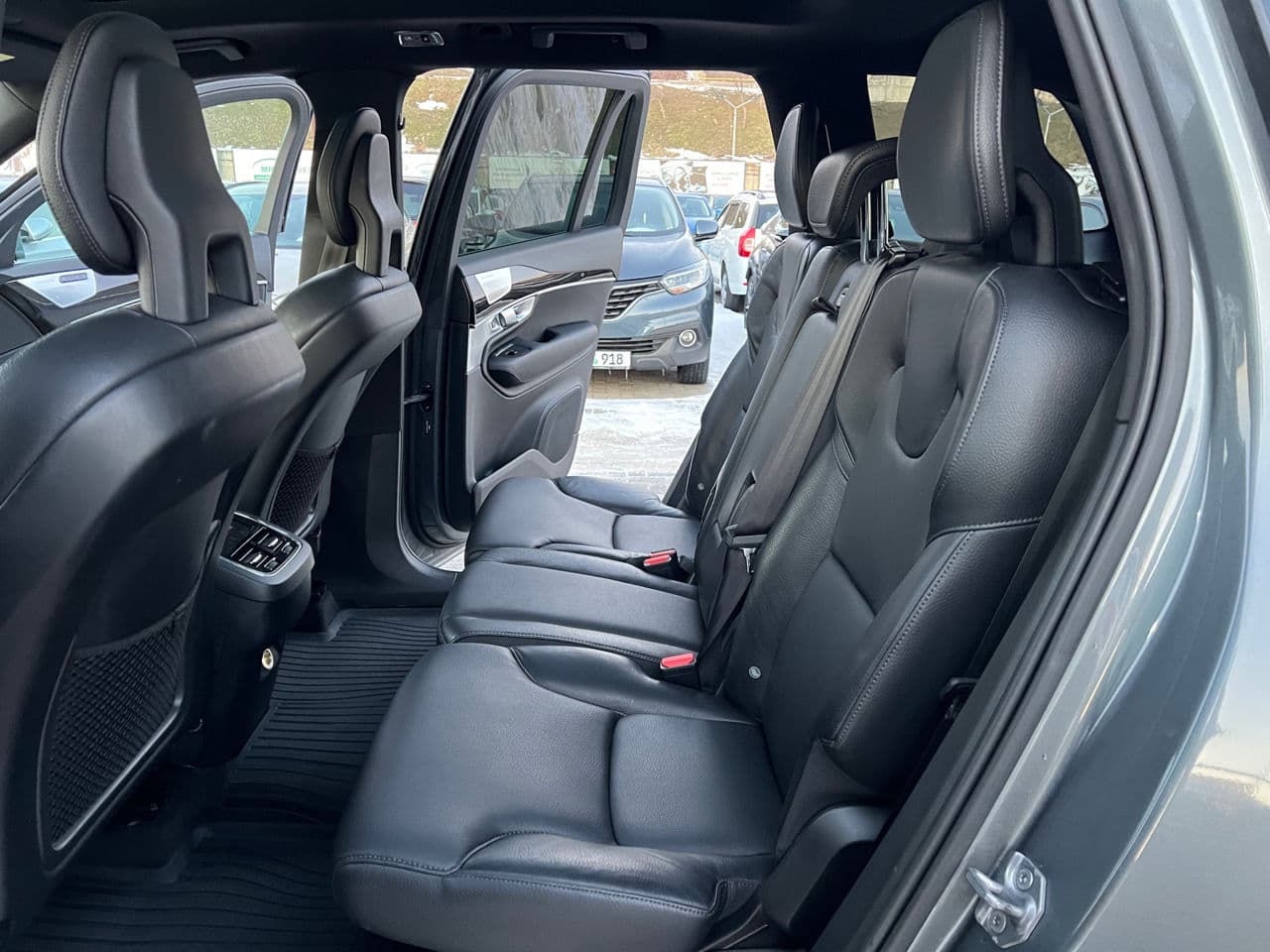 Volvo XC 90 2017 — Миниатюра 13