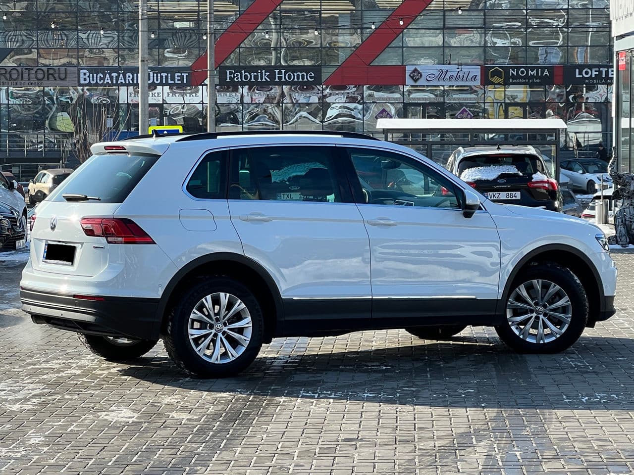 Volkswagen Tiguan 2018 — Миниатюра 3