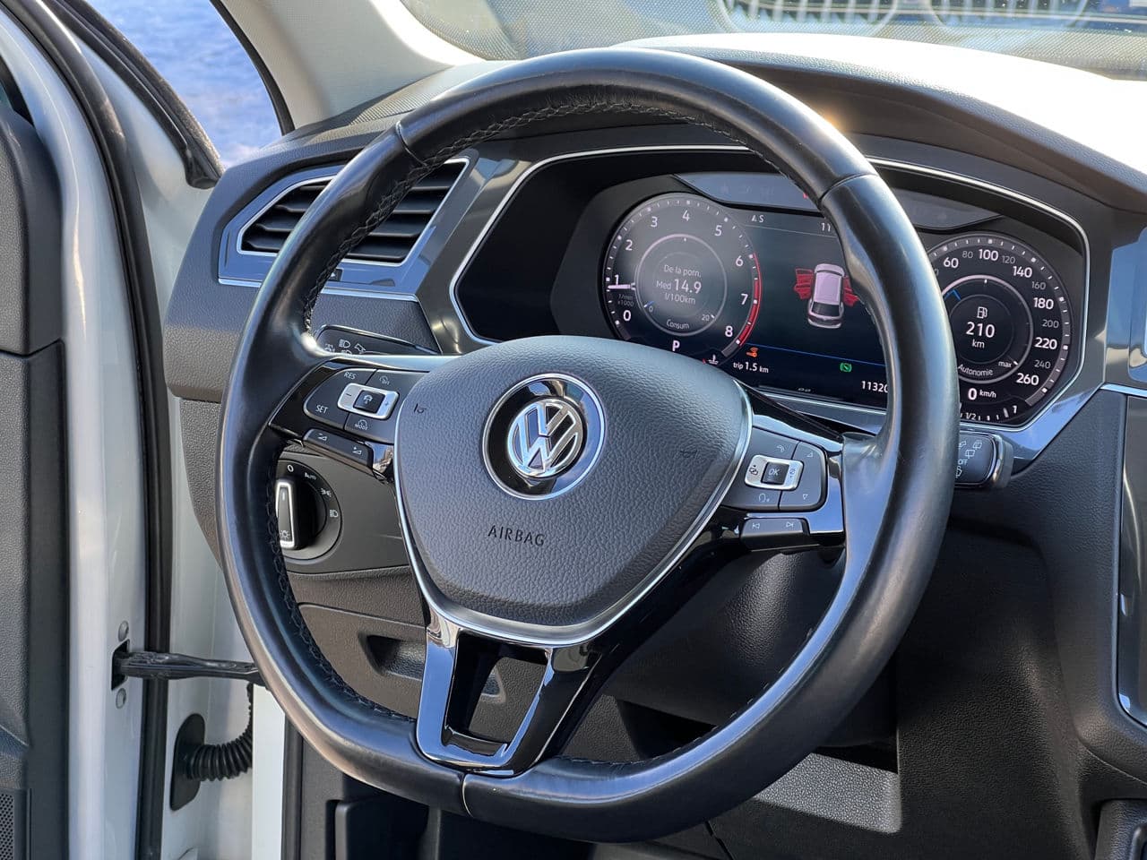 Volkswagen Tiguan 2018 — Миниатюра 7
