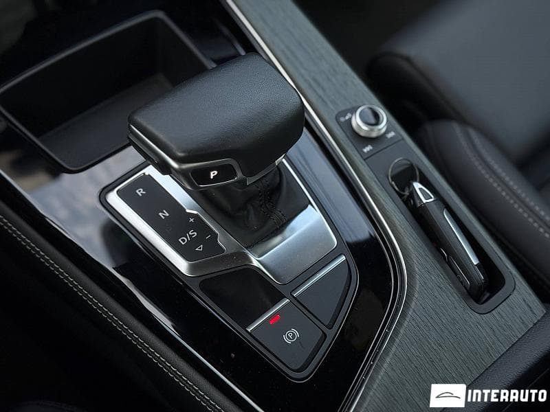 Audi A4 2023 — Миниатюра 12