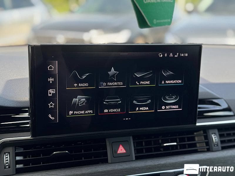Audi A4 2023 — Миниатюра 9