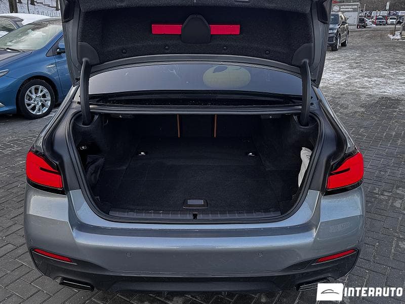 BMW 530e 2022 — Миниатюра 18