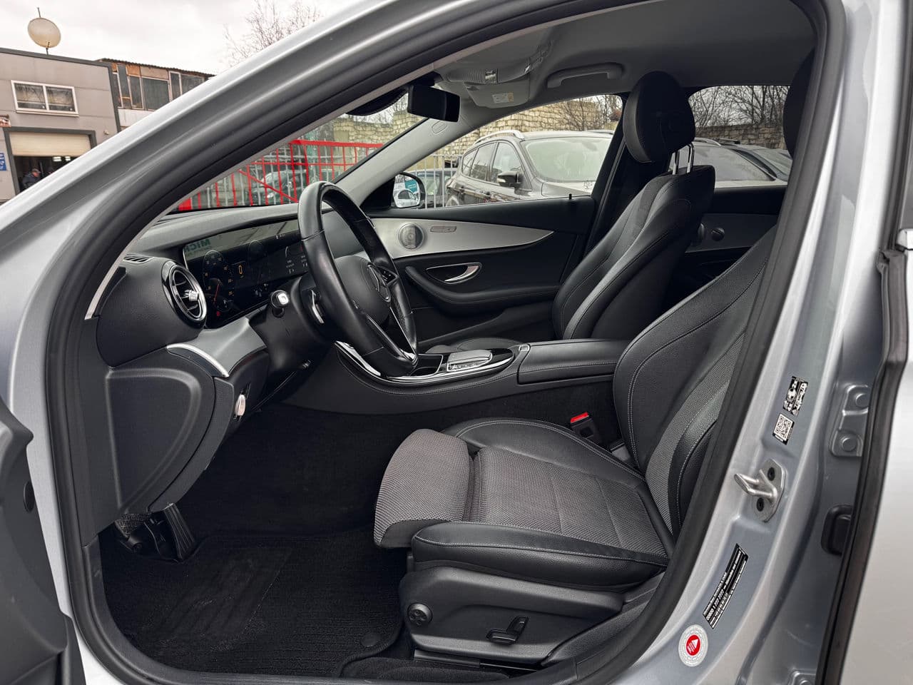 Mercedes E 300de 2020 — Миниатюра 5