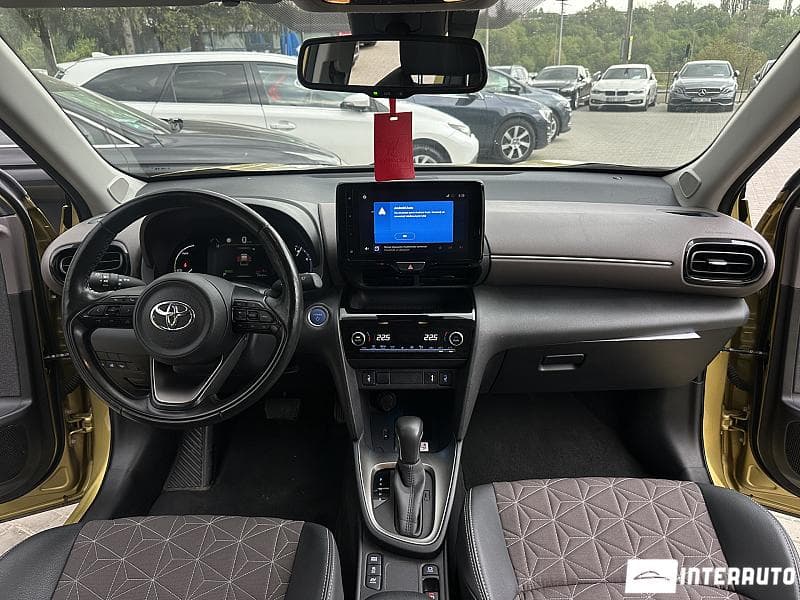 Toyota Yaris Cross 2022 — Миниатюра 6