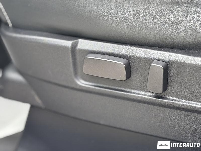 Mitsubishi Outlander 2018 — Миниатюра 10