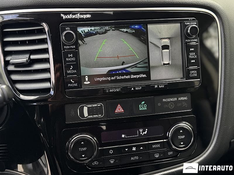Mitsubishi Outlander 2018 — Миниатюра 15